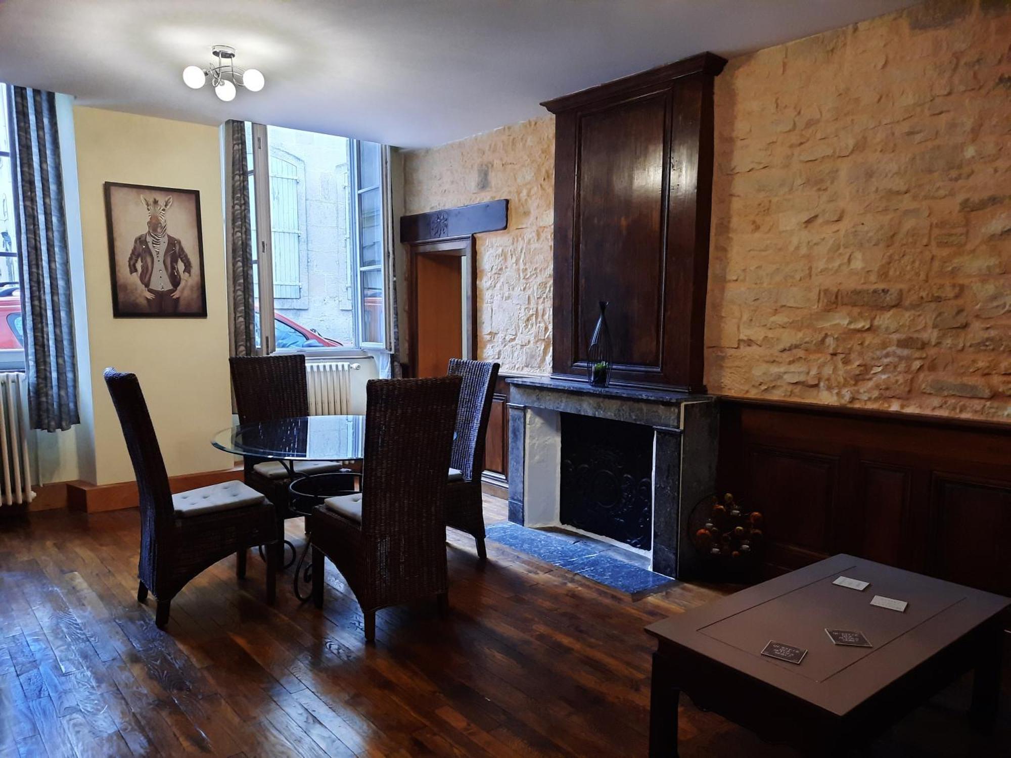 Appartement Vieille Ville ヴェルダン・シュル・ムーズ エクステリア 写真